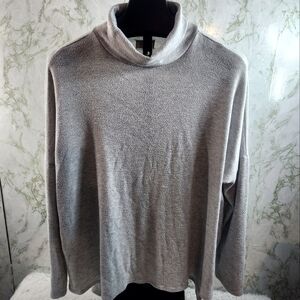 LUCKY BRAND Lightweight Flowy Turtleneck